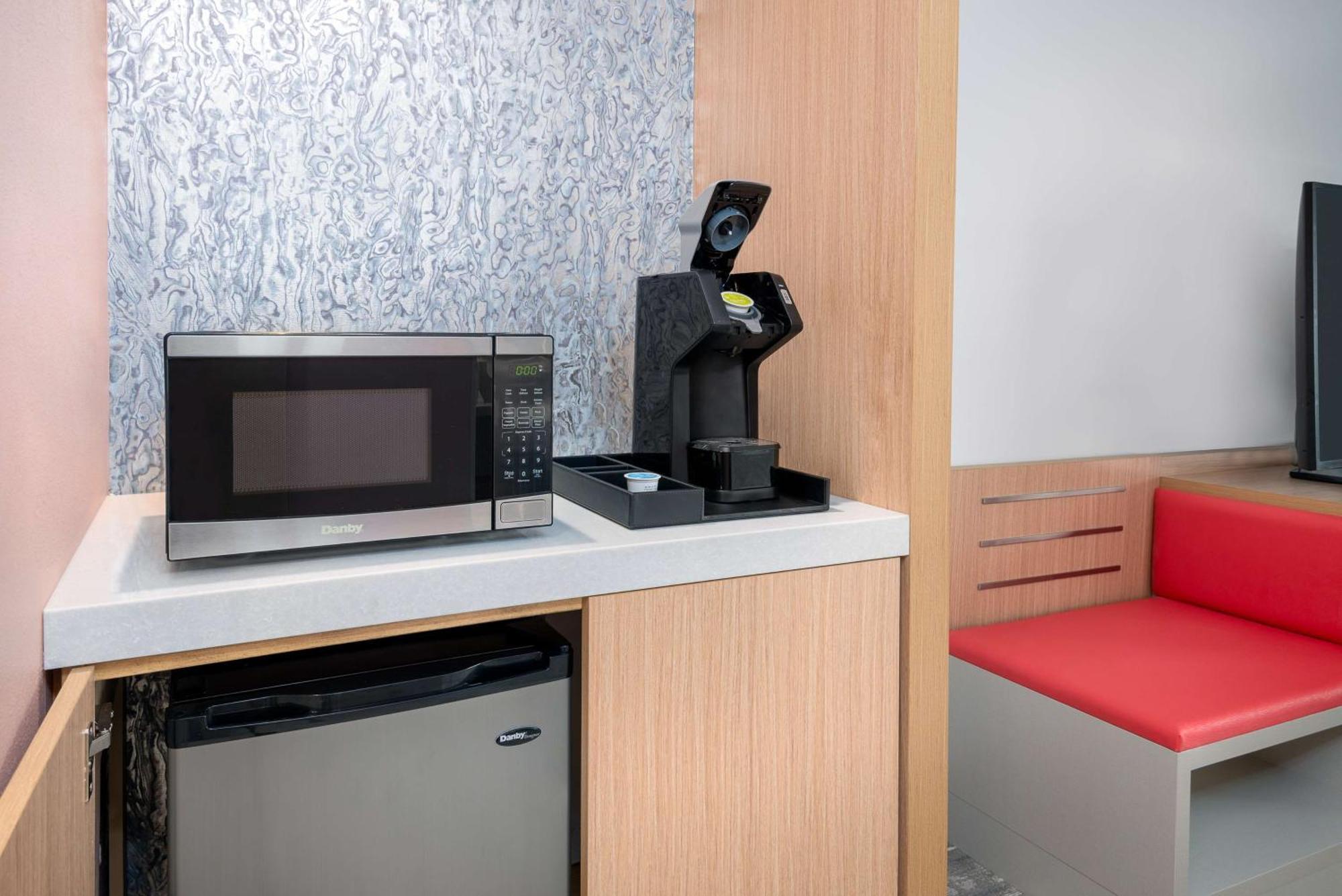 Hilton Garden Inn Panama City Airport, Fl ภายนอก รูปภาพ