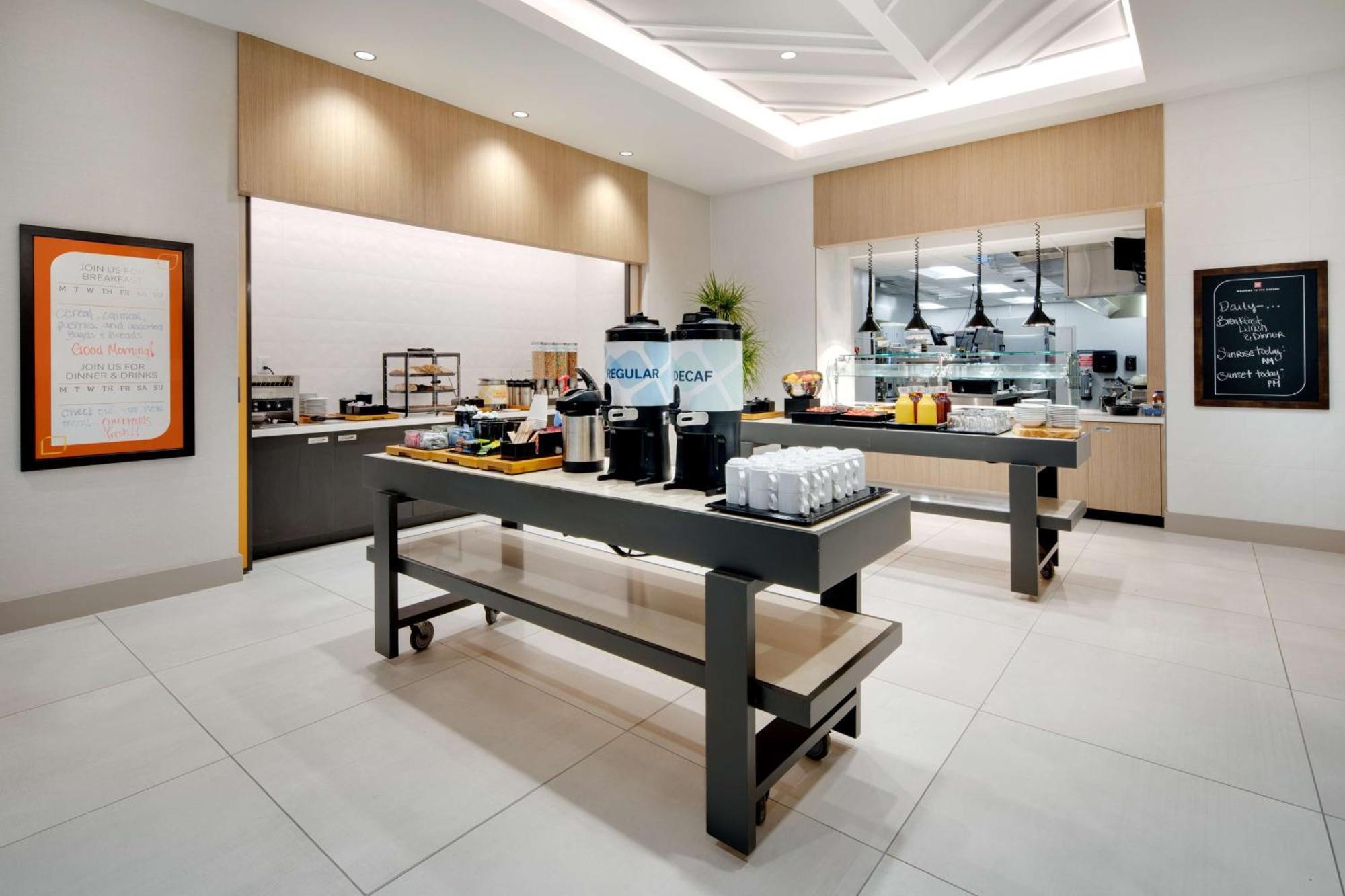 Hilton Garden Inn Panama City Airport, Fl ภายนอก รูปภาพ